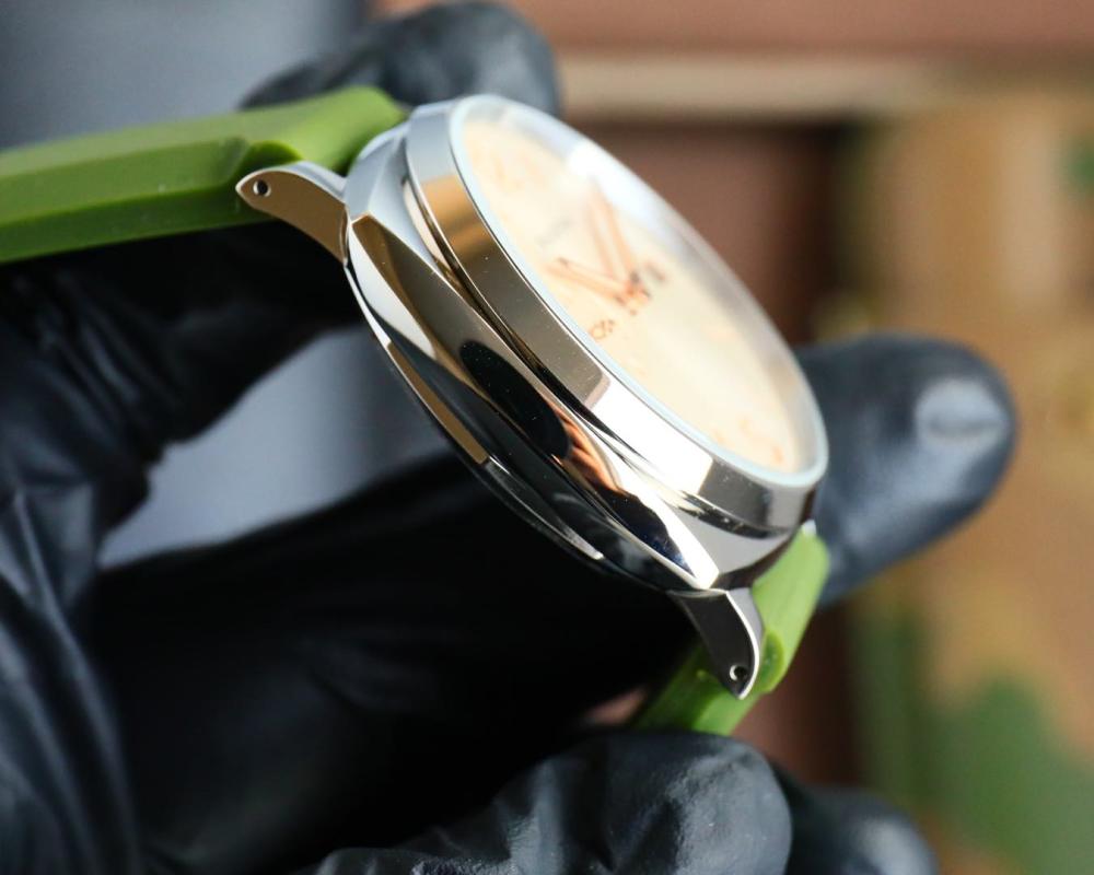 Panerai Luminor Due 42mm Cream Dial Green Strap view