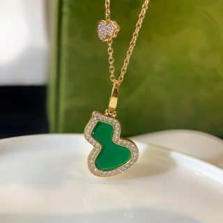 Qeelin Peacock Green Gourd Pendant Necklace view 3