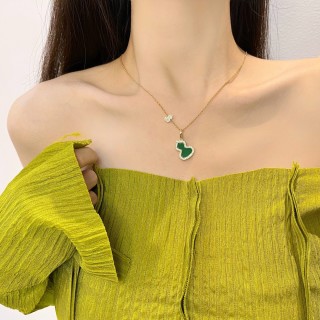 Qeelin Peacock Green Gourd Pendant Necklace view 5