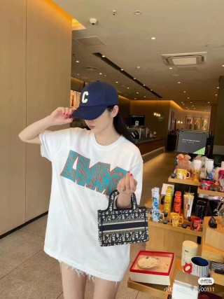 Cream Graphic Print Oversized Short Sleeve T-Shirt view 4