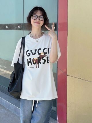 Gucci Horse White Oversized T-Shirt view 2