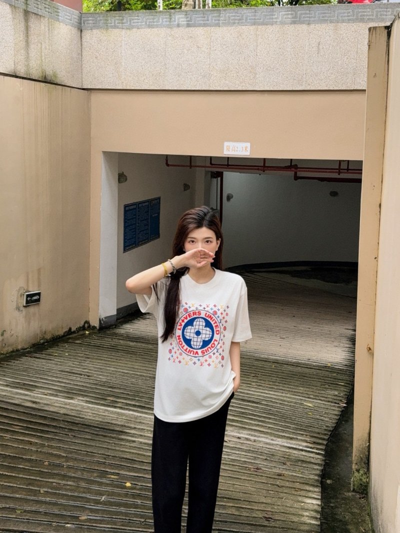 Chrome Hearts Logo Graphic White T-Shirt view