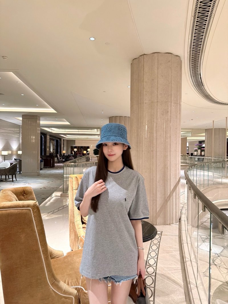 Polo Ralph Lauren Grey Oversized T-Shirt view