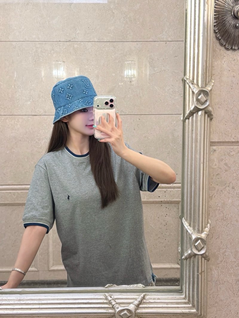 Polo Ralph Lauren Grey Oversized T-Shirt view