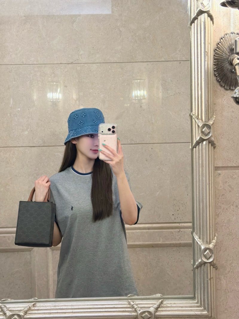 Polo Ralph Lauren Grey Oversized T-Shirt view