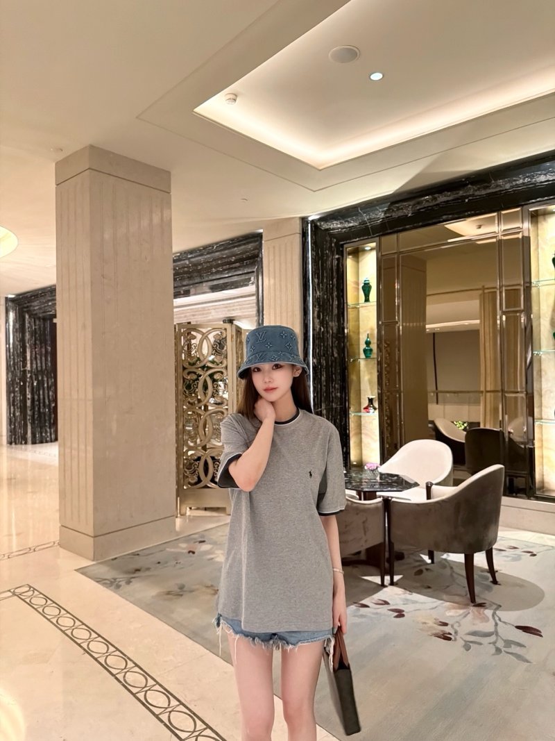 Polo Ralph Lauren Grey Oversized T-Shirt view
