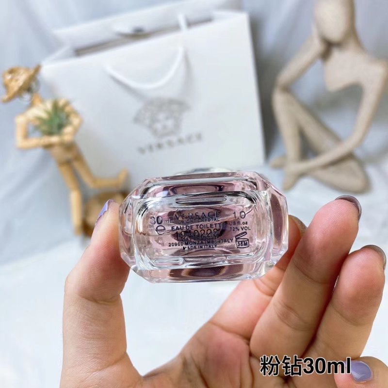 Versace Bright Crystal Eau de Toilette 30ml Pink view