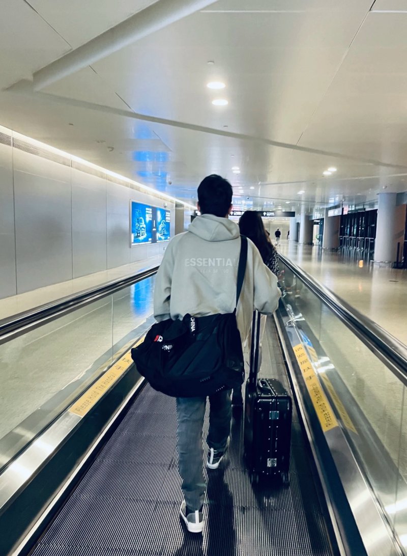 Essentials Fear of God Oatmeal Hoodie view