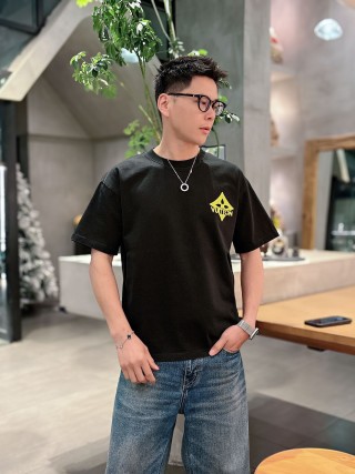 Louis Vuitton Black Star Logo Short Sleeve T-Shirt view 8