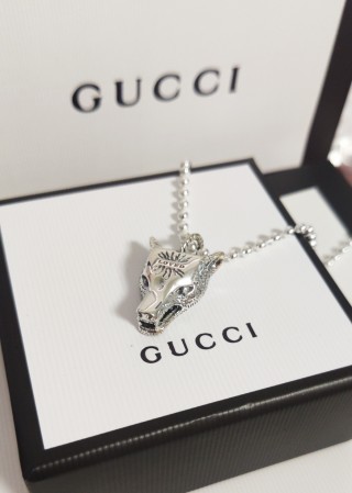Gucci Wolf Head Silver Pendant Necklace view 7