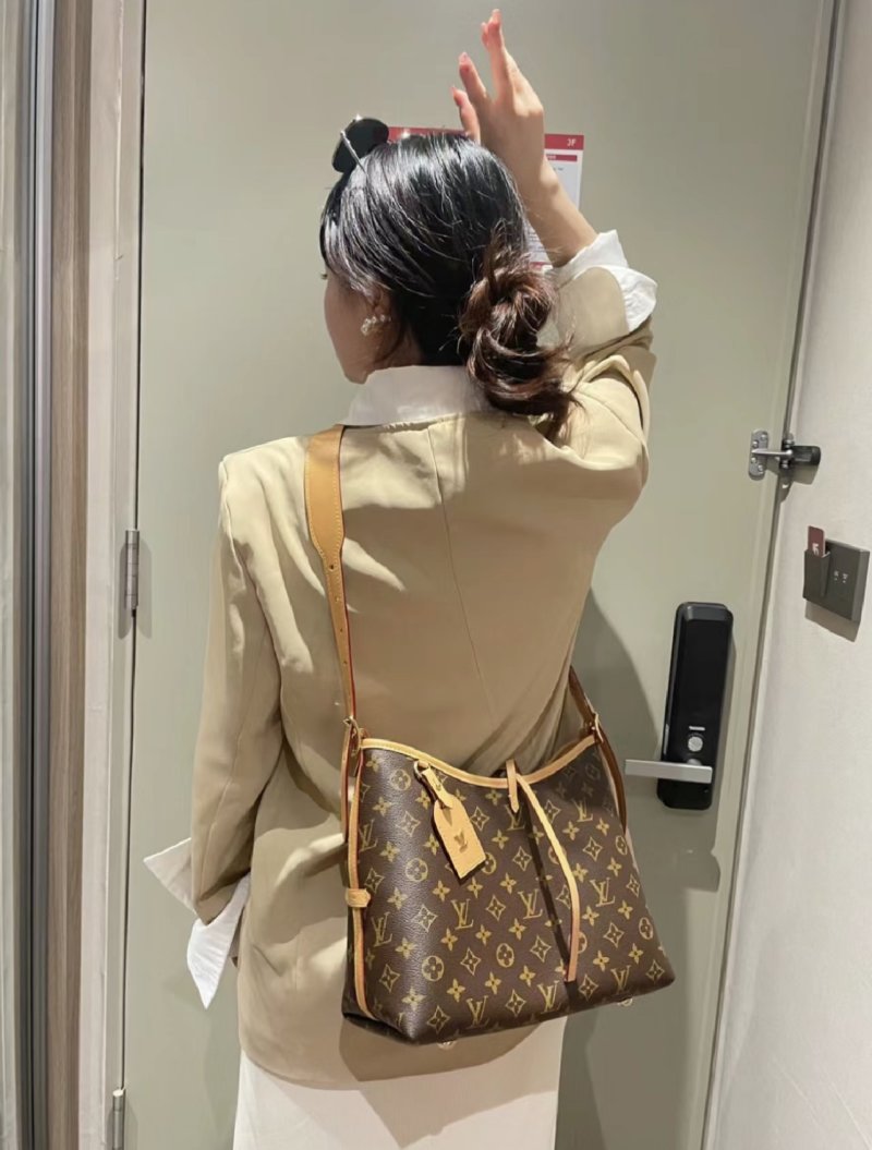 Louis Vuitton Monogram Carryall Tote Bag Brown view