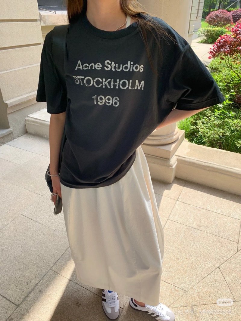 Black Graphic Print Short Sleeve T-Shirt view