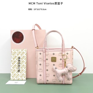 Chanel 19 Quilted Shoulder Bag in Cream view 4
