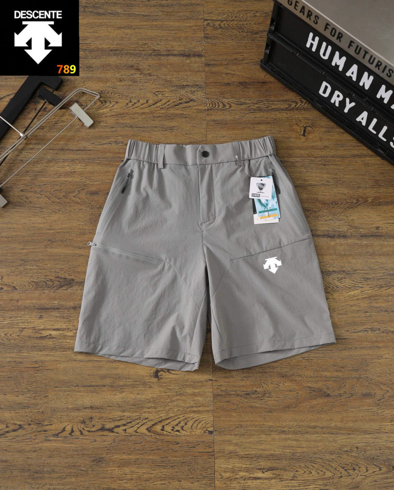 Descente TerraTex Multi-Pocket Outdoor Shorts Grey