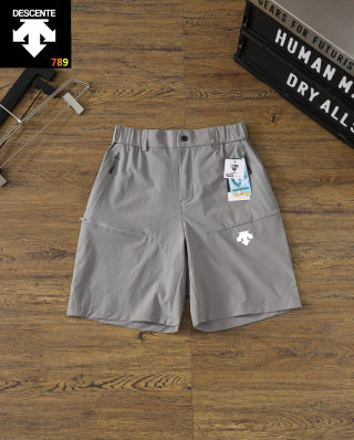 Descente TerraTex Multi-Pocket Outdoor Shorts Grey