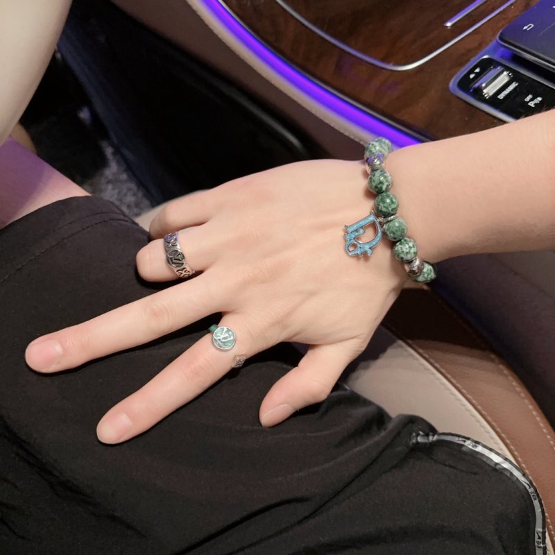 Dior Green Agate & Thai Silver Beaded Bracelet view