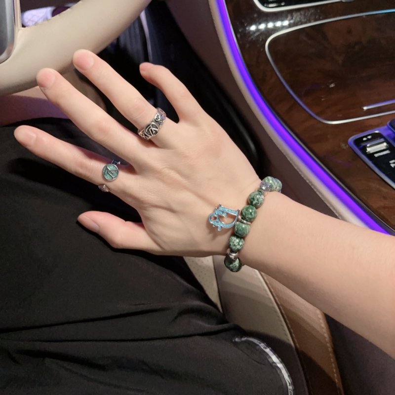 Dior Green Agate & Thai Silver Beaded Bracelet view