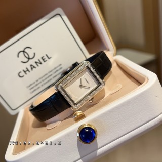 Chanel Boy·Friend H4883 Quartz Watch - Silver view 2