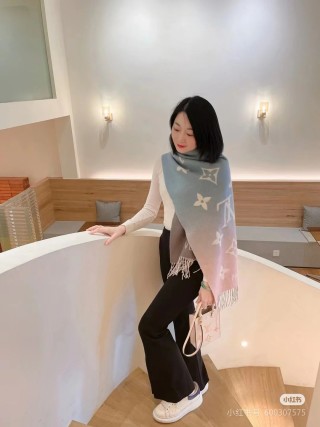 Louis Vuitton LV Gradient Monogram Cashmere Scarf with Tassel - Beige view 7