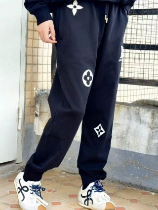 Louis Vuitton Black Monogram Trackpants view 2