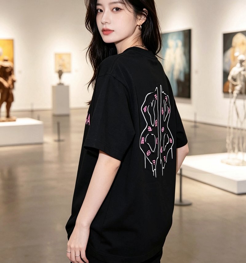 Black Oversized Graphic T-Shirt with Abstract Line Art Print