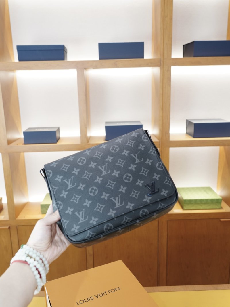 Louis Vuitton Monogram Canvas Messenger Crossbody Bag Black view