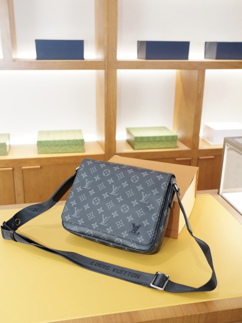 Louis Vuitton Monogram Canvas Messenger Crossbody Bag Black view