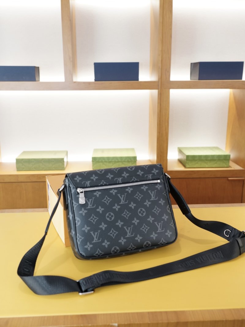 Louis Vuitton Monogram Canvas Messenger Crossbody Bag Black view