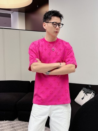 Louis Vuitton Monogram Embossed Hot Pink T-Shirt view 7