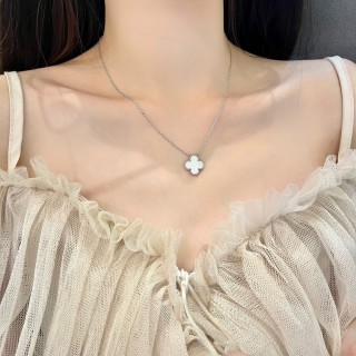 Gold Clover Pendant Necklace with Pearl Details view 5