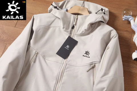 Arc'teryx Inspired Black Softshell Hooded Jacket view 8