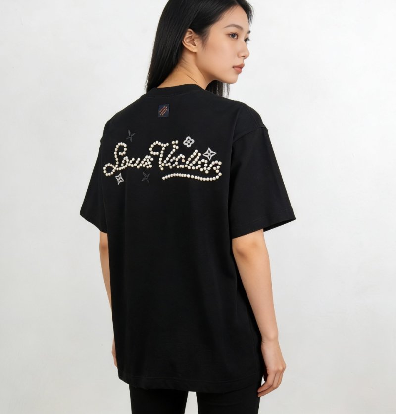 Black Pearl Star Graphic T-Shirt view