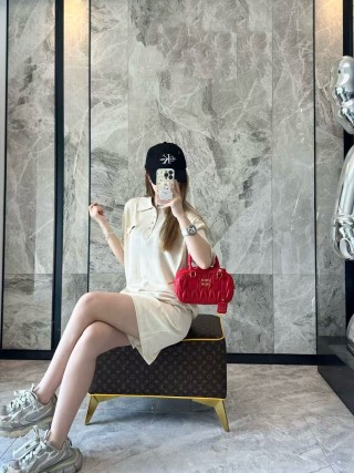 Cream Oversized Short Sleeve T-Shirt view 3