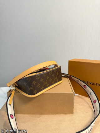 Louis Vuitton Monogram Baguette Shoulder Bag with Interchangeable Strap view 3