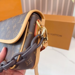 Louis Vuitton Monogram Canvas Shoulder Bag with Chain Strap view 7