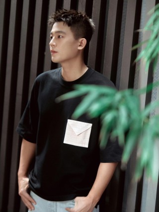 Black Pocket Short Sleeve T-Shirt view 5