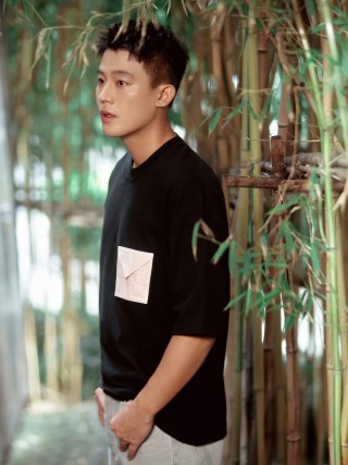Black Pocket Short Sleeve T-Shirt view 6
