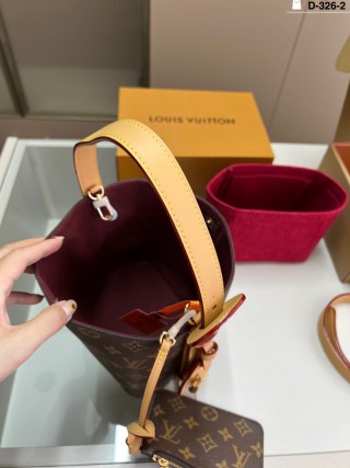 Louis Vuitton Monogram Bucket Bag - Tan Handle view 9