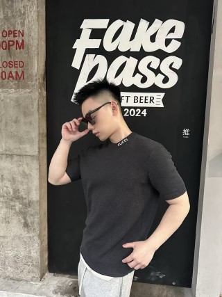 Black Crew Neck Short Sleeve T-Shirt view 3