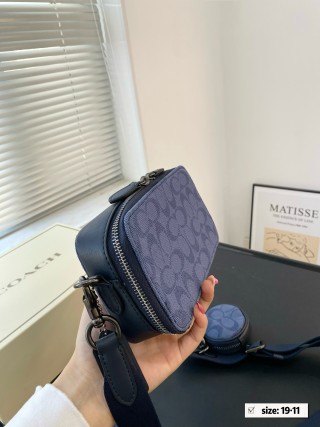 Coach Charter 19 Quilted Crossbody Bag Blue view 5