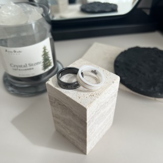Gucci Icon GG Ceramic Ring - Black & White view 3
