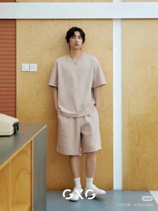 Cream Oversized Short Sleeve T-Shirt view 2