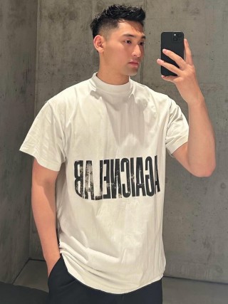 Oversized White Graphic Print T-Shirt view 4