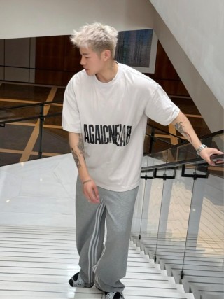 Oversized White Graphic Print T-Shirt view 7