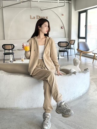 Beige Oversized Zip-Up Hoodie Jacket