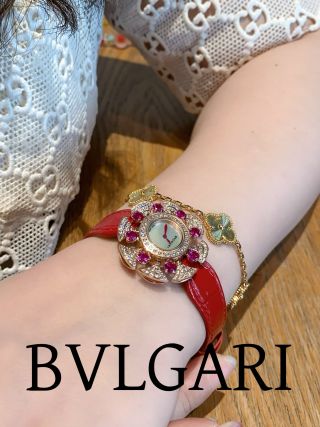 Bulgari Divas' Dream Rose Gold Amethyst Diamond Watch view 6