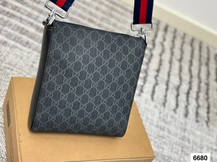 Gucci GG Canvas Messenger Crossbody Bag Black view 6