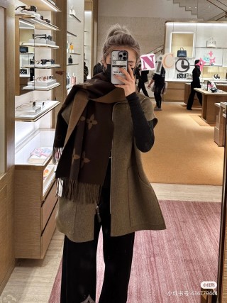 Louis Vuitton LV Monogram Cashmere Tassel Scarf - Brown