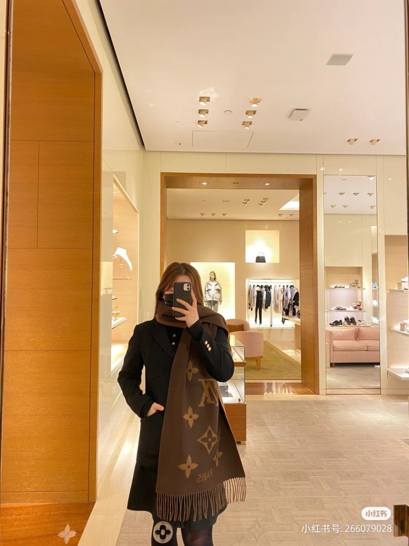 Louis Vuitton LV Monogram Cashmere Tassel Scarf - Brown view