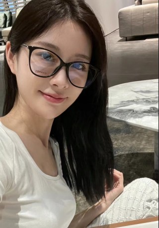 Classic Black Square Frame Blue Light Blocking Glasses view 6
